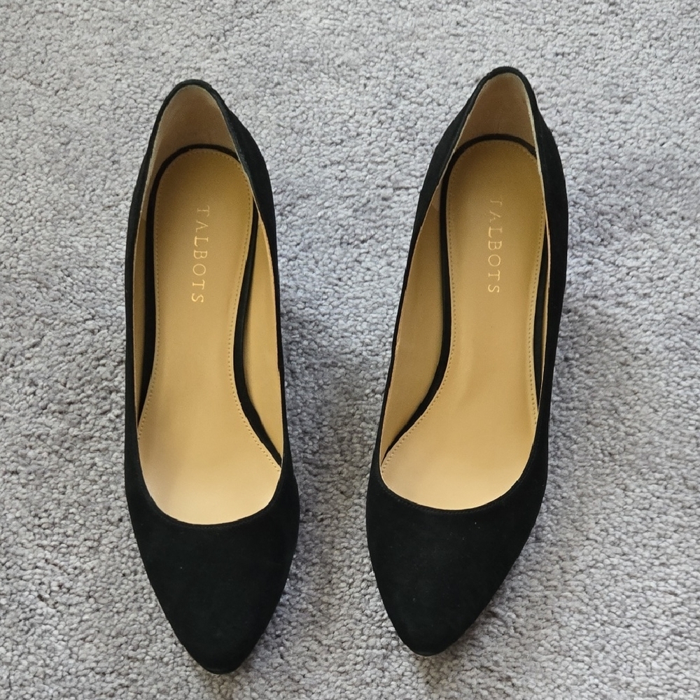 Beautiful Suede Black Wedge Heels